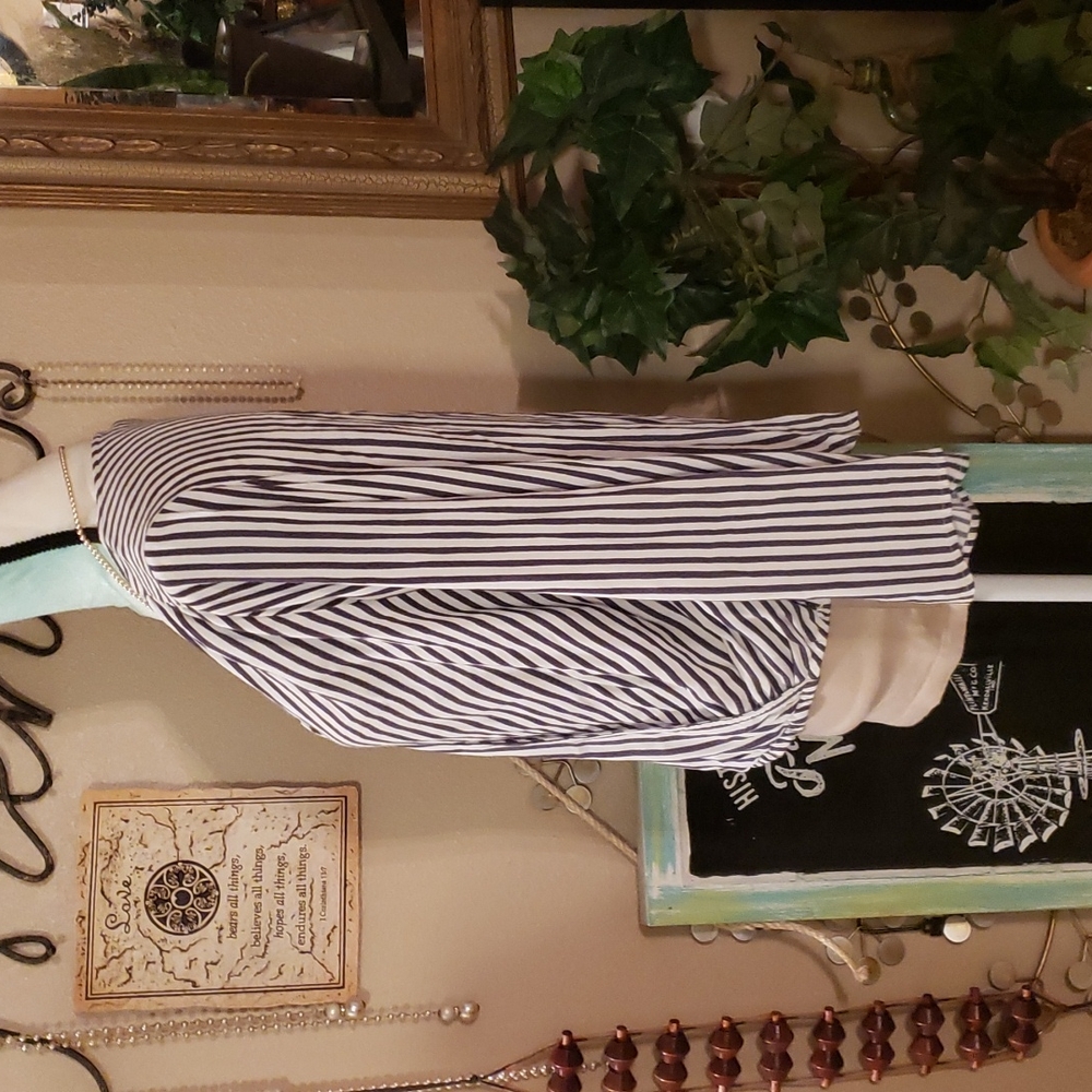 By Together Collection Long Sleeve Blouse Size Medium - Picture 3 of 5